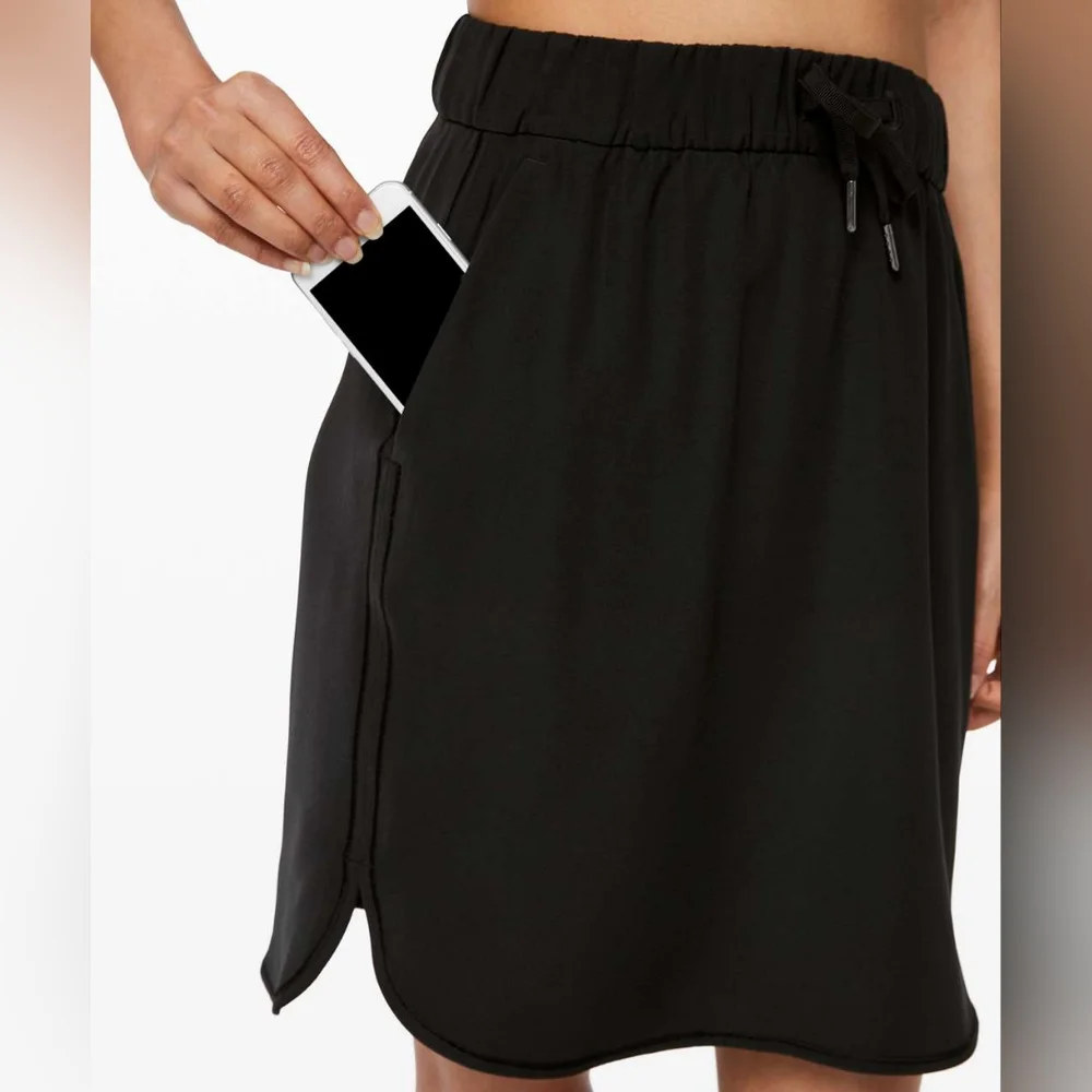 Lululemon 🍋 On The Fly Skirt Woven Black Size 2